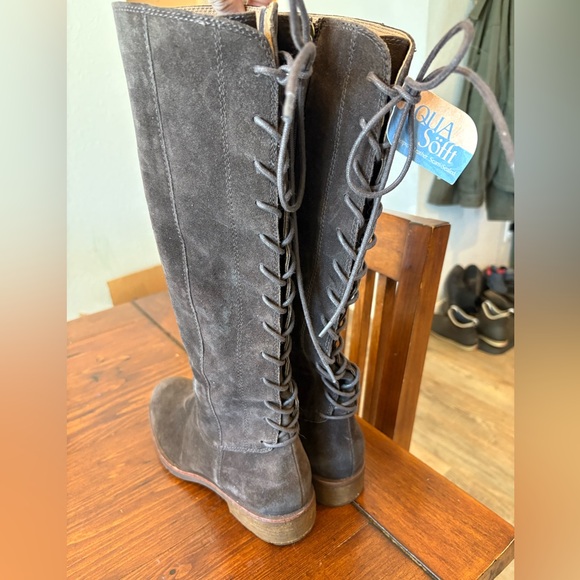 NWT** Sofft Sharnell II Suede Tall Lace Boot *damage* - Picture 3 of 10